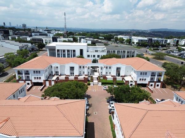 573.5 m² Commercial space