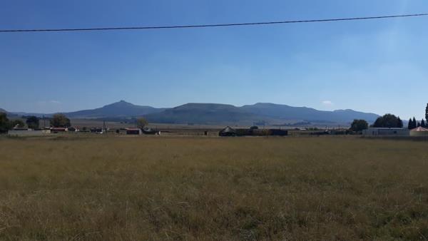 5 710 m² Land