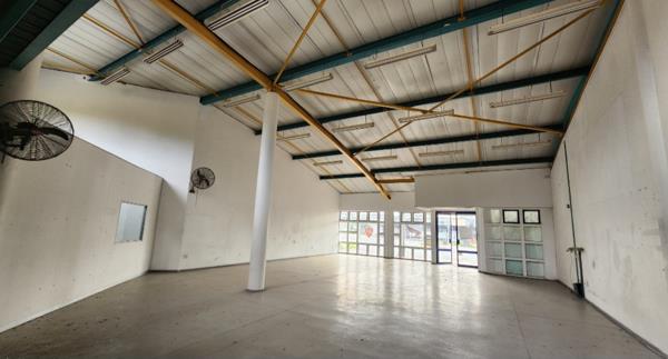 282 m² Commercial space