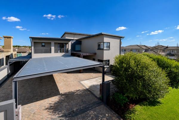 6 Bedroom House
