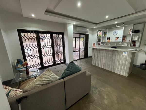 245 m² Commercial space
