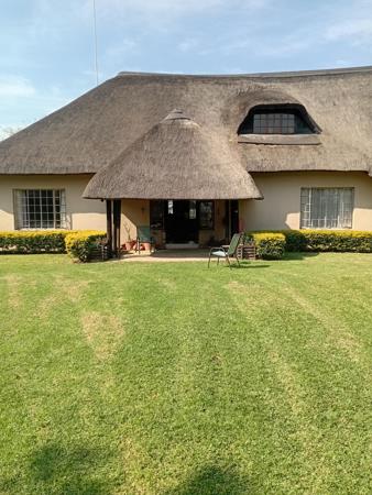 28.1 ha Smallholding