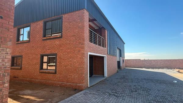 360 m² Industrial space