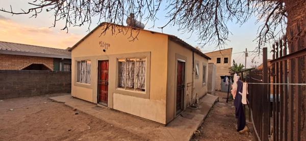 2 Bedroom House