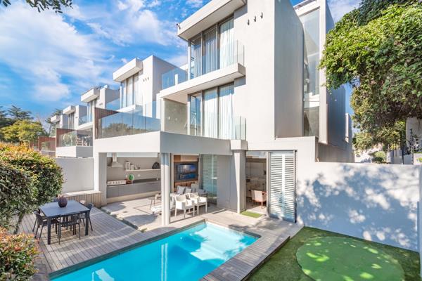 4 Bedroom Townhouse