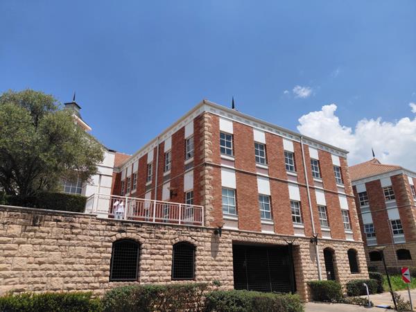 1 463 m² Commercial space
