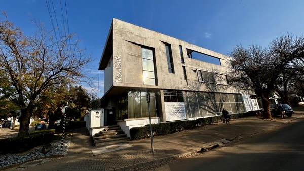 391 m² Commercial space