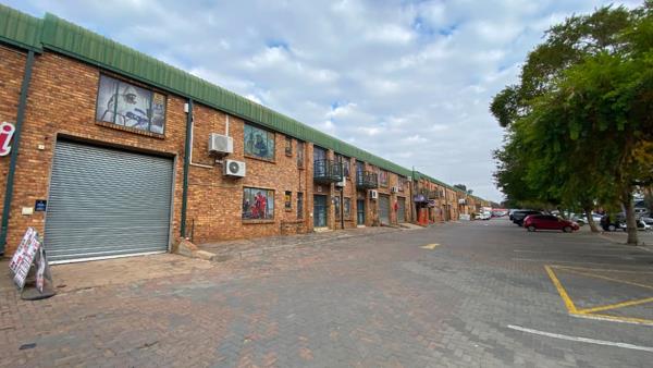 714 m² Industrial space