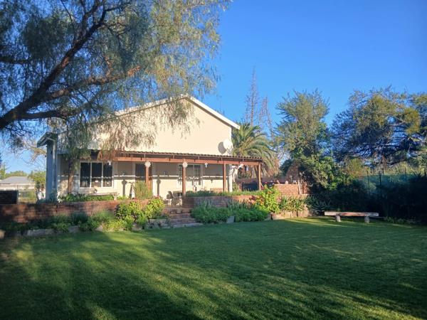 4 684 m² Smallholding