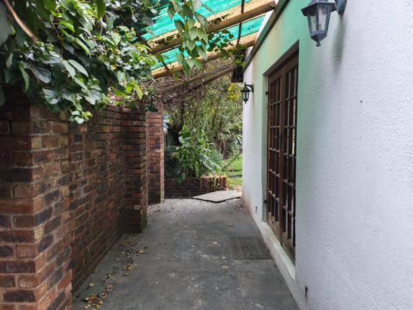 1 Bedroom Garden Cottage