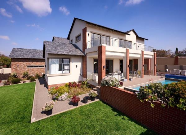 5 Bedroom House
