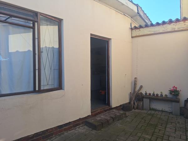 1 Bedroom Garden Cottage