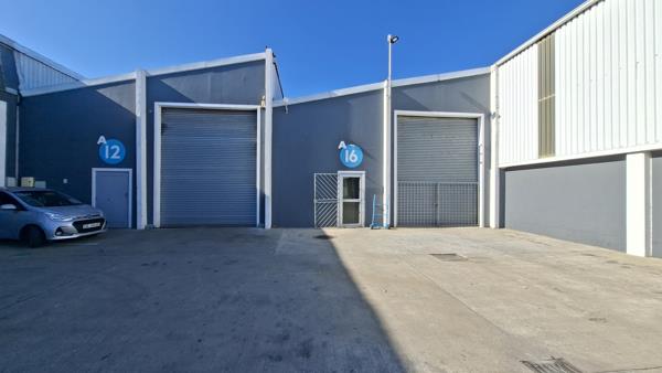 912 m² Industrial space