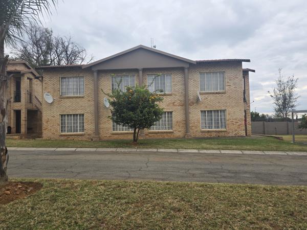 2 Bedroom Flat