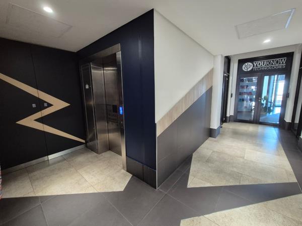 114 m² Commercial space