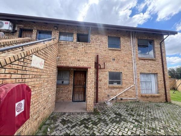 2 Bedroom Townhouse