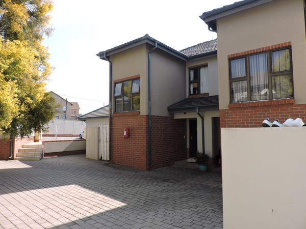 3 Bedroom Townhouse