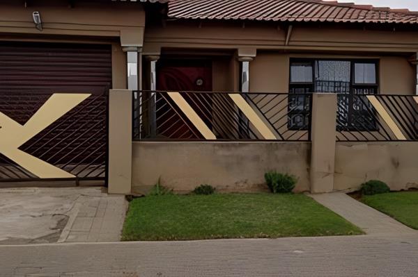 2 Bedroom House