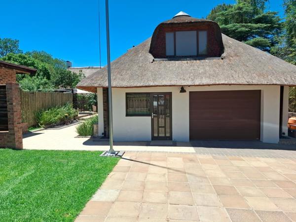 2 Bedroom Garden Cottage
