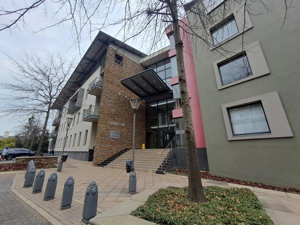 335 m² Commercial space