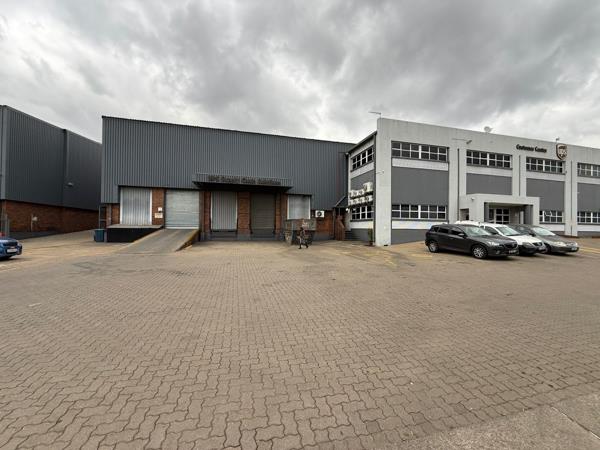 2 594 m² Industrial space
