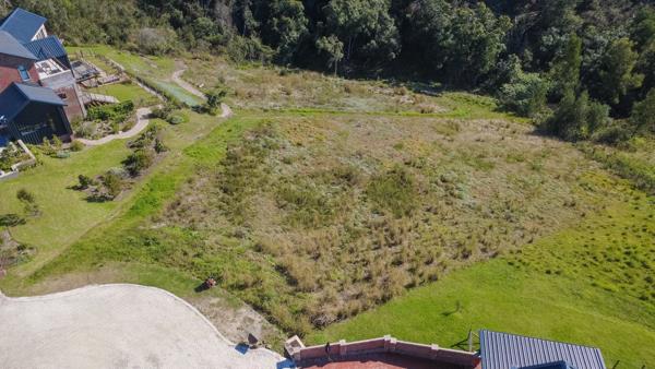 3 669 m² Land