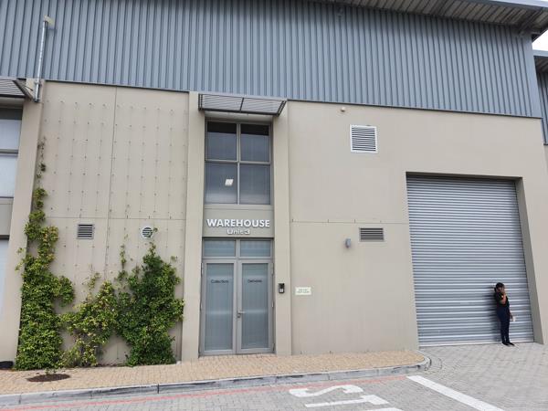 296 m² Industrial space