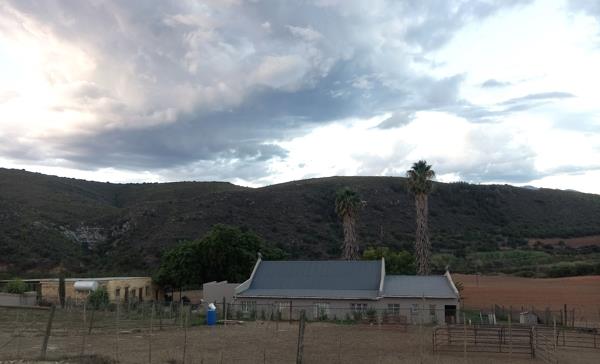 100 ha Farm