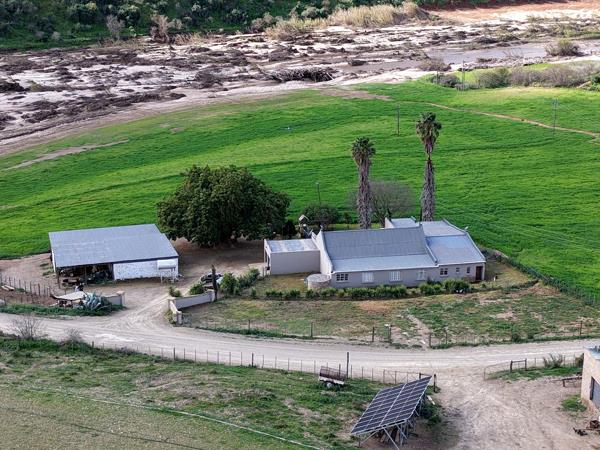 100 ha Farm