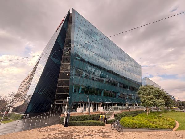 217 m² Commercial space