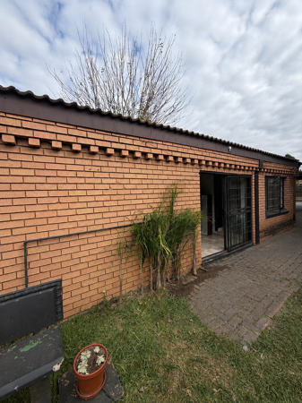 2 Bedroom Garden Cottage