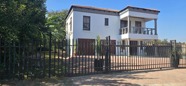 6 Bedroom House