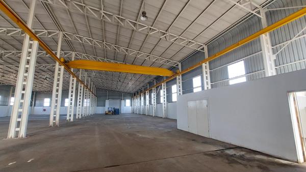 1 700 m² Industrial space