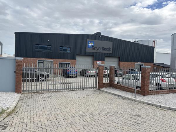 980 m² Industrial space