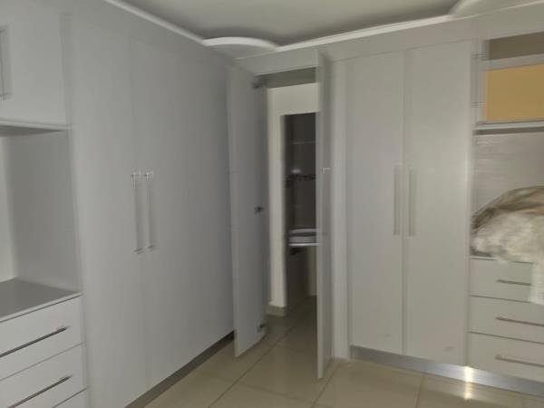 4 Bedroom Townhouse