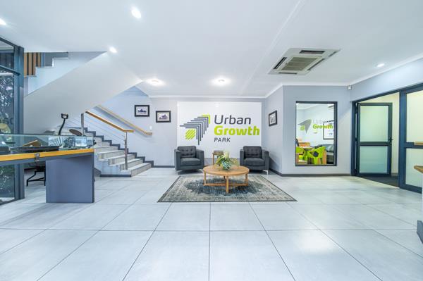 200 m² Office Space