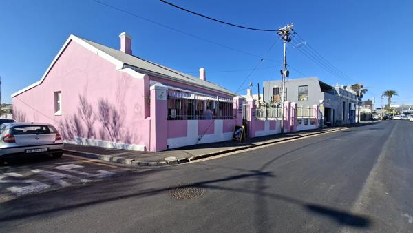 175 m² Commercial space