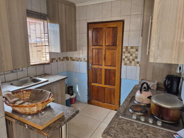 2 Bedroom House