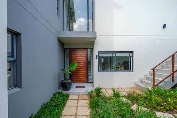 4 Bedroom Townhouse