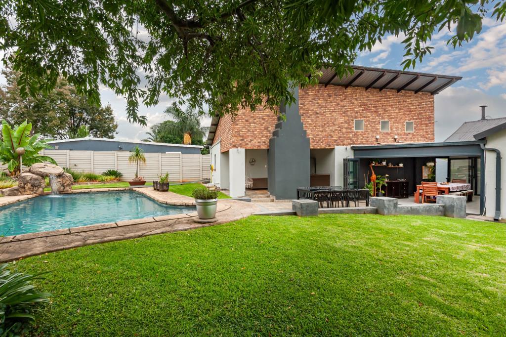 4 Bedroom House