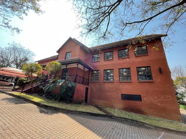 752 m² Commercial space