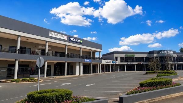 120 m² Retail Space