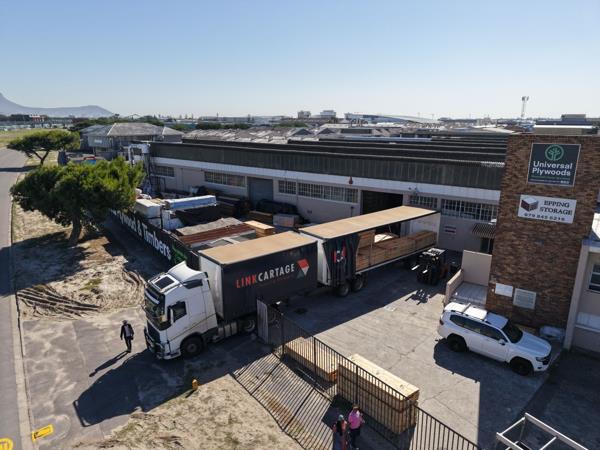 2 900 m² Industrial space