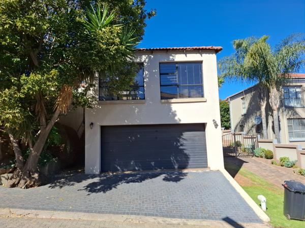4 Bedroom Townhouse