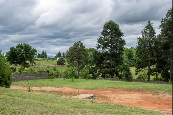 921 m² Land