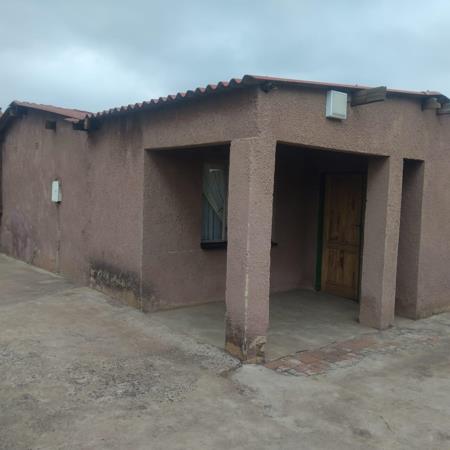 2 Bedroom House