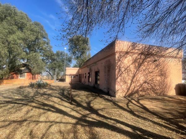 2.1 ha Smallholding