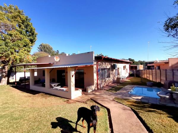 6 Bedroom House