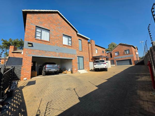 3 Bedroom Townhouse