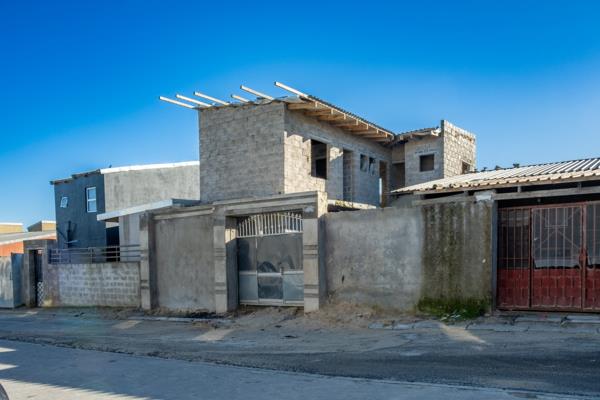 6 Bedroom House